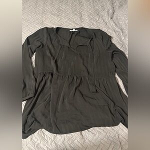 DR2 Black striped blouse